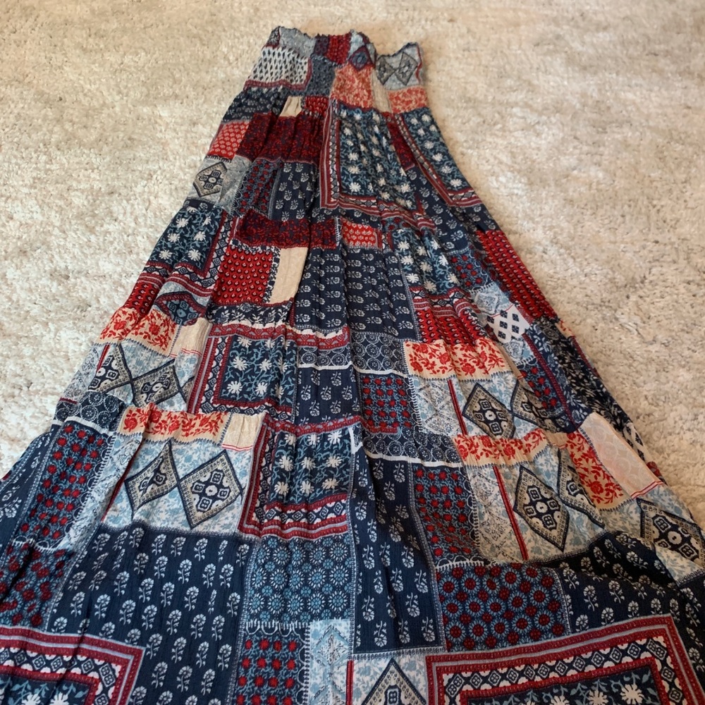 Patterned maxi skirt